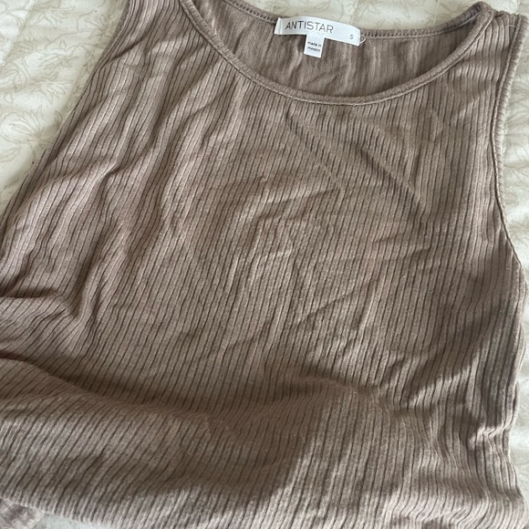 Brown Ribbed Women's Top - Picture 2 of 4